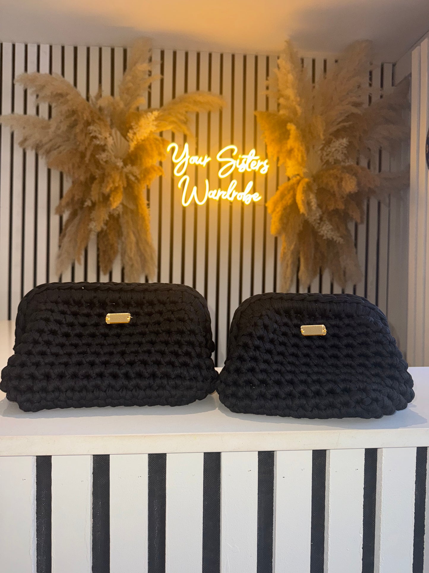 Loopy Luxe Large Clutch Bag