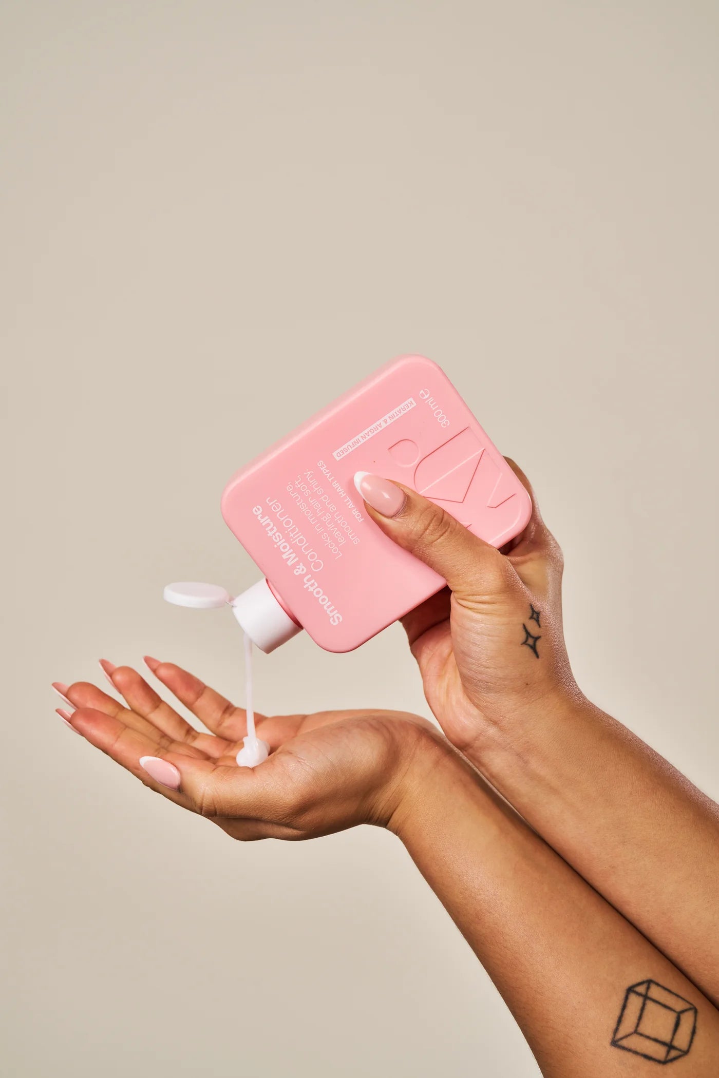 Keratin Revolution Smooth & Moisture Conditioner 300ml