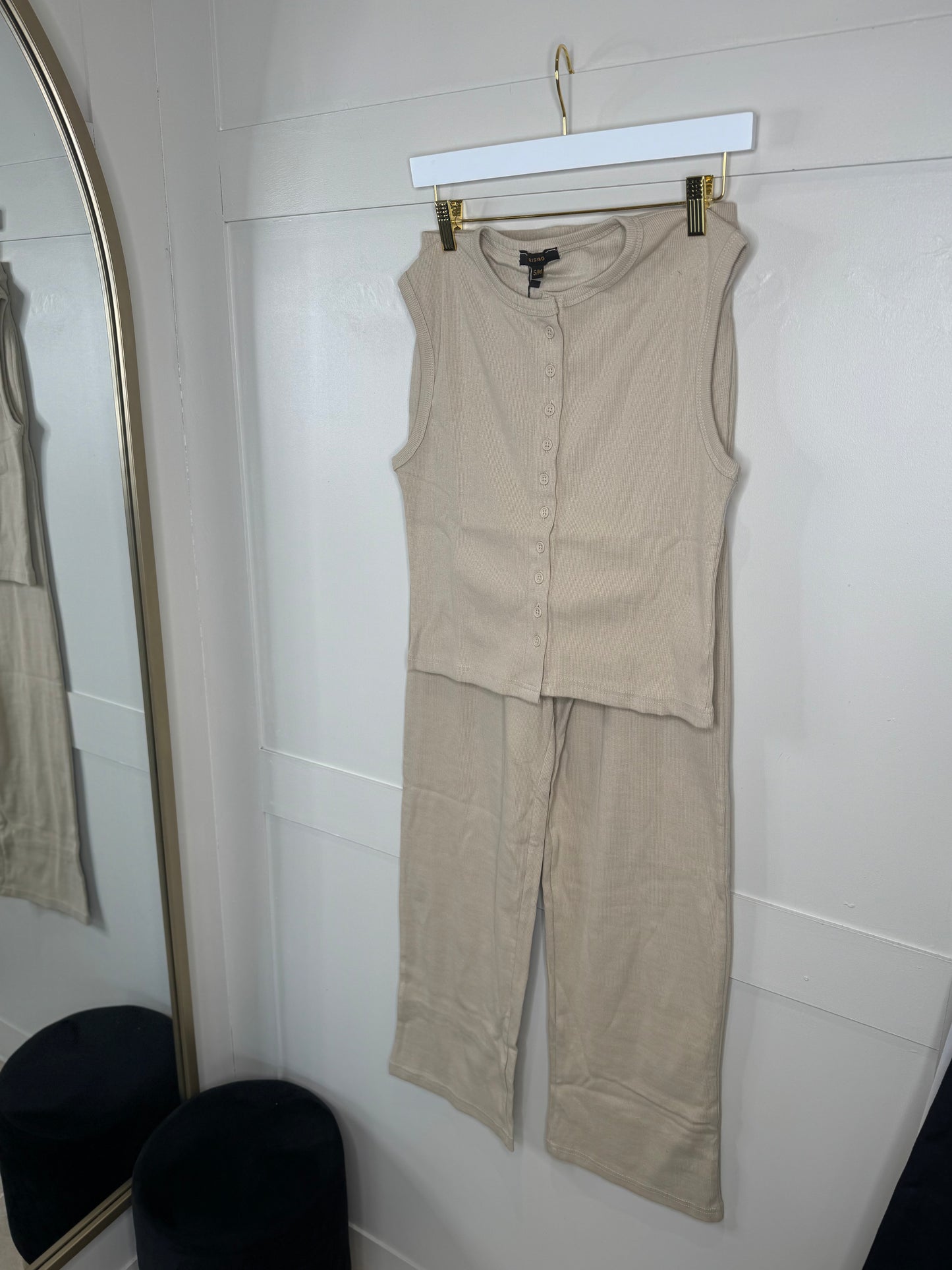 Sleeveless Ribbed Set