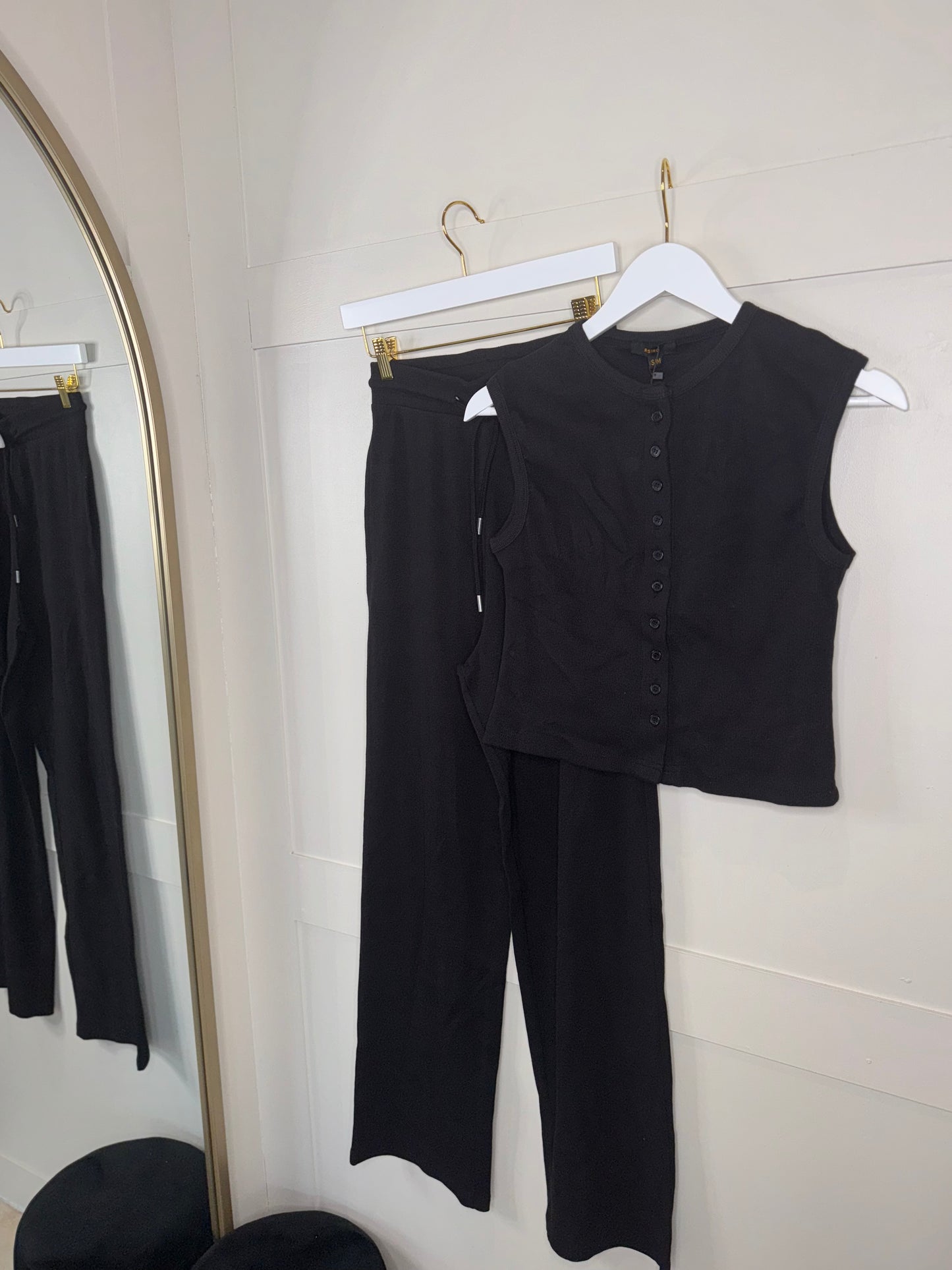 Sleeveless Ribbed Set