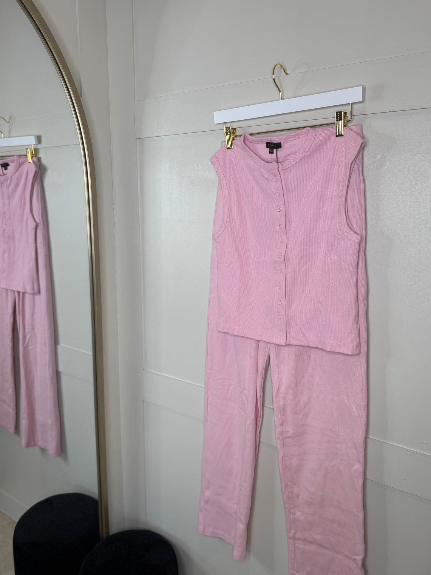 Sleeveless Ribbed Set