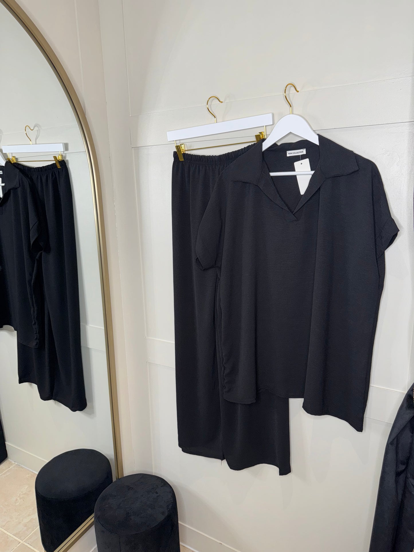 Collared V-neck Trouser Set
