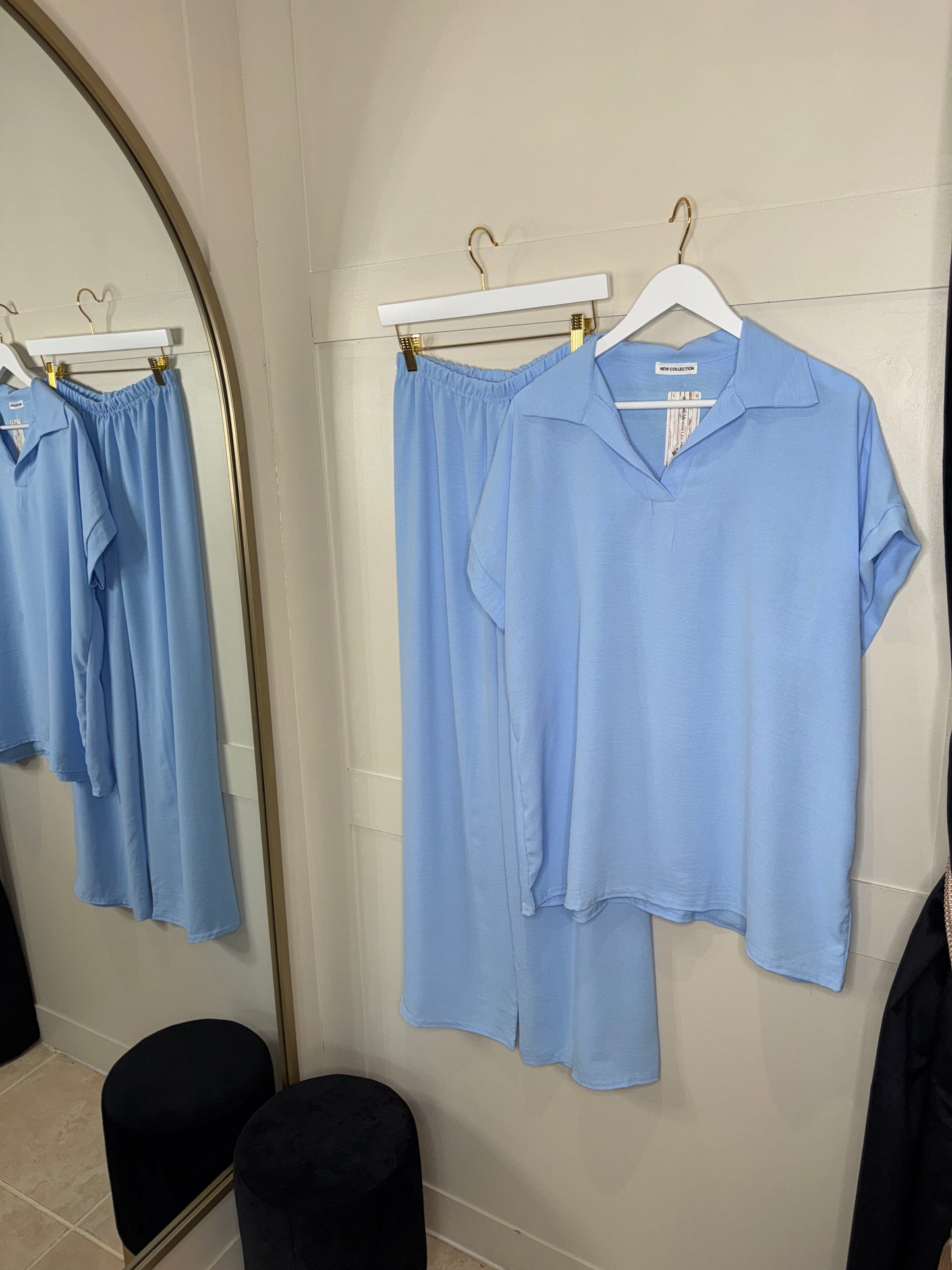 Collared V-neck Trouser Set