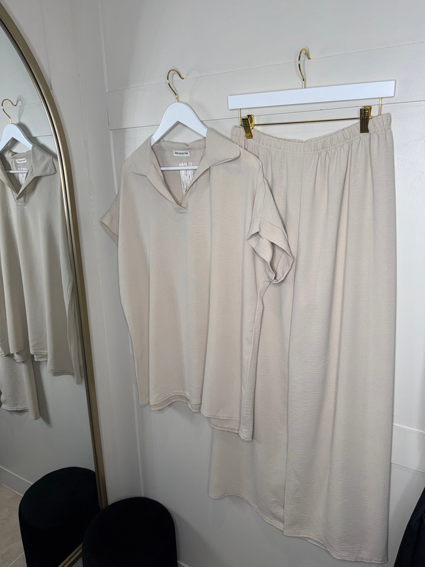 Collared V-neck Trouser Set