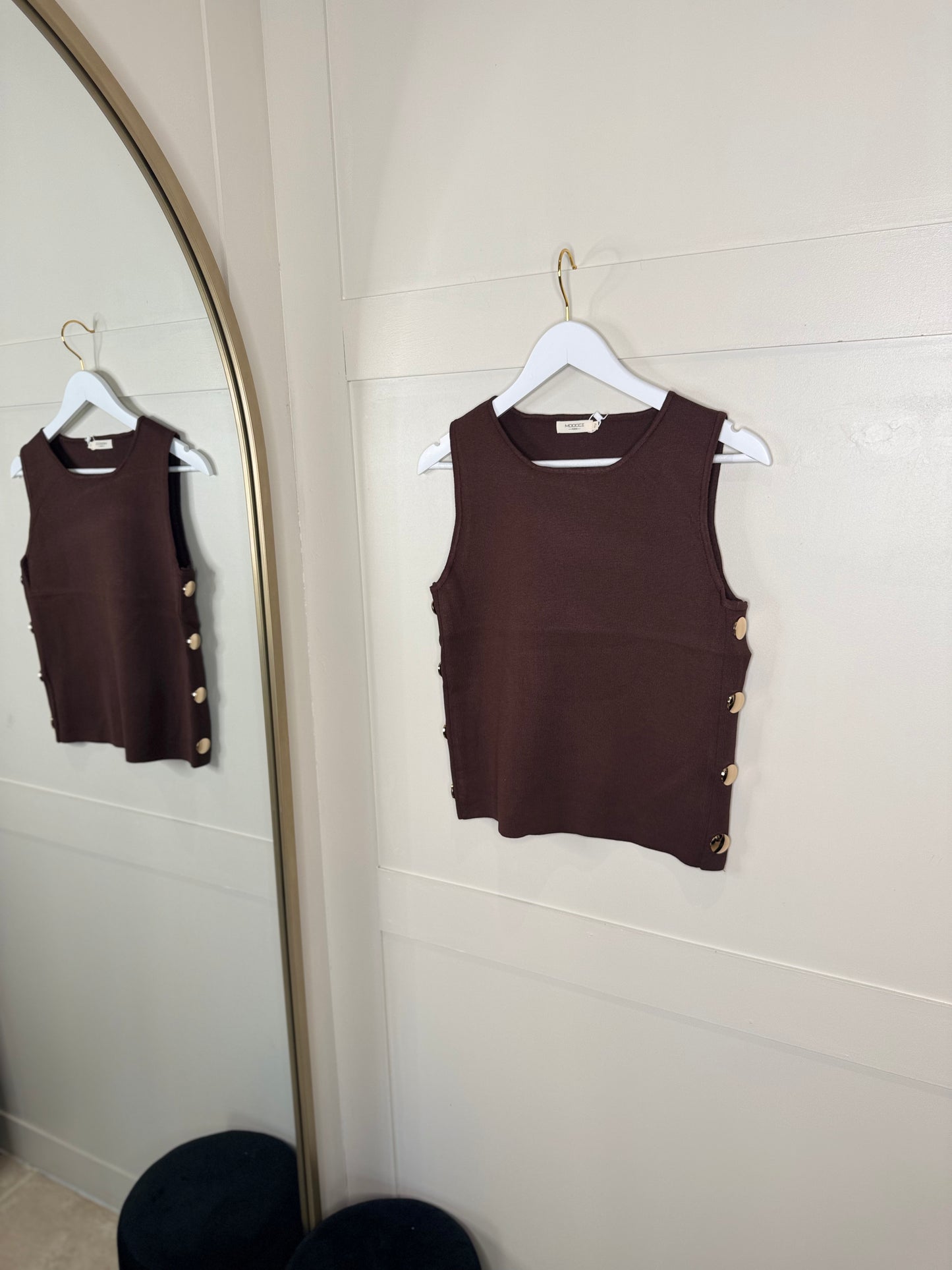 Button Side Sleeveless Top
