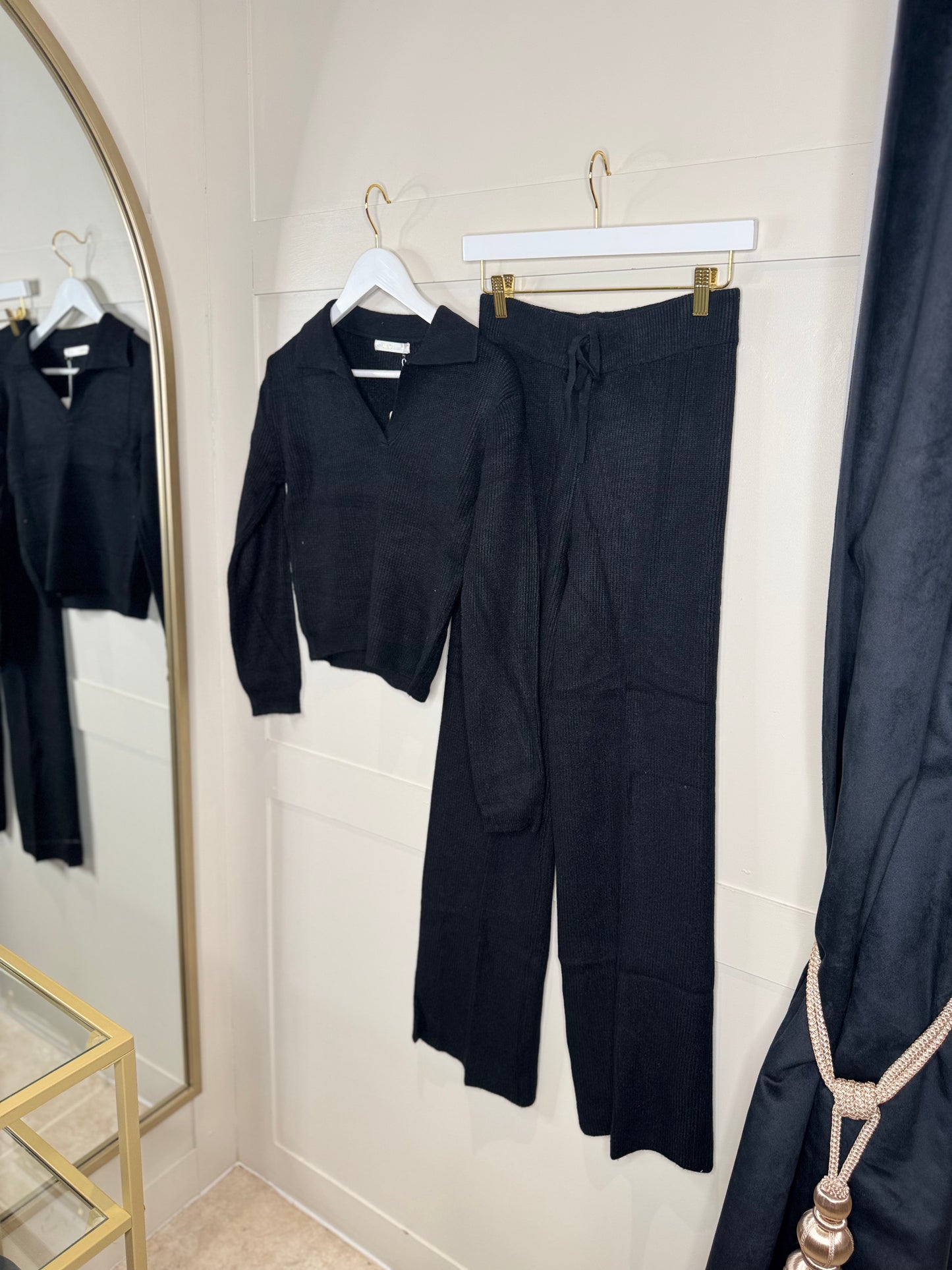 V-Neck Ribbed Co ord