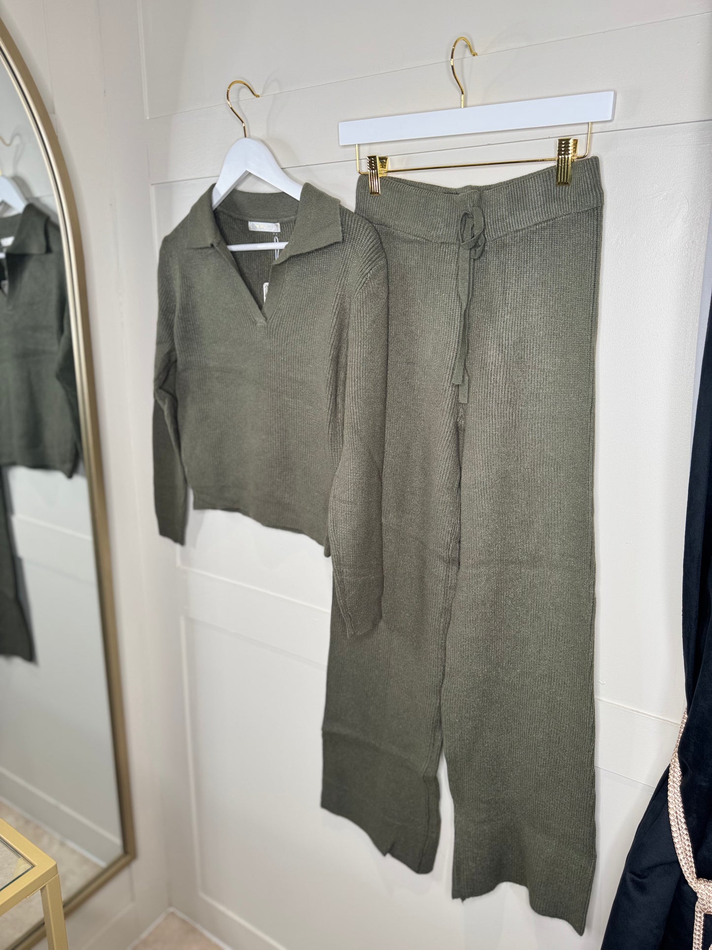 V-Neck Ribbed Co ord