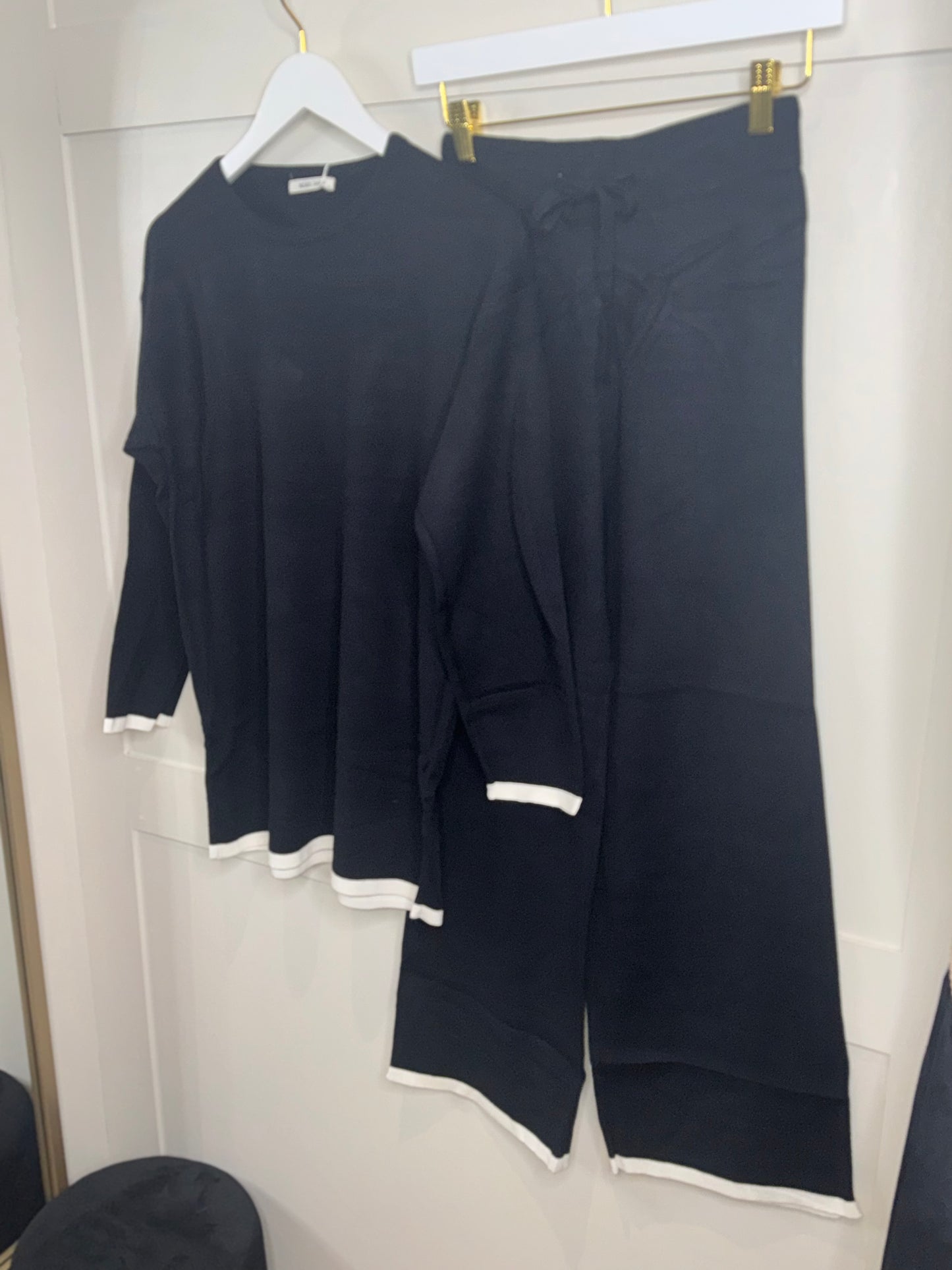 Contrast Colour Co-ord